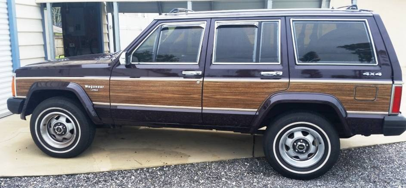 Illustration for article titled At $8,495, Would This Armored 1990 Jeep Wagoneer Limited Prove a Safe Bet?
